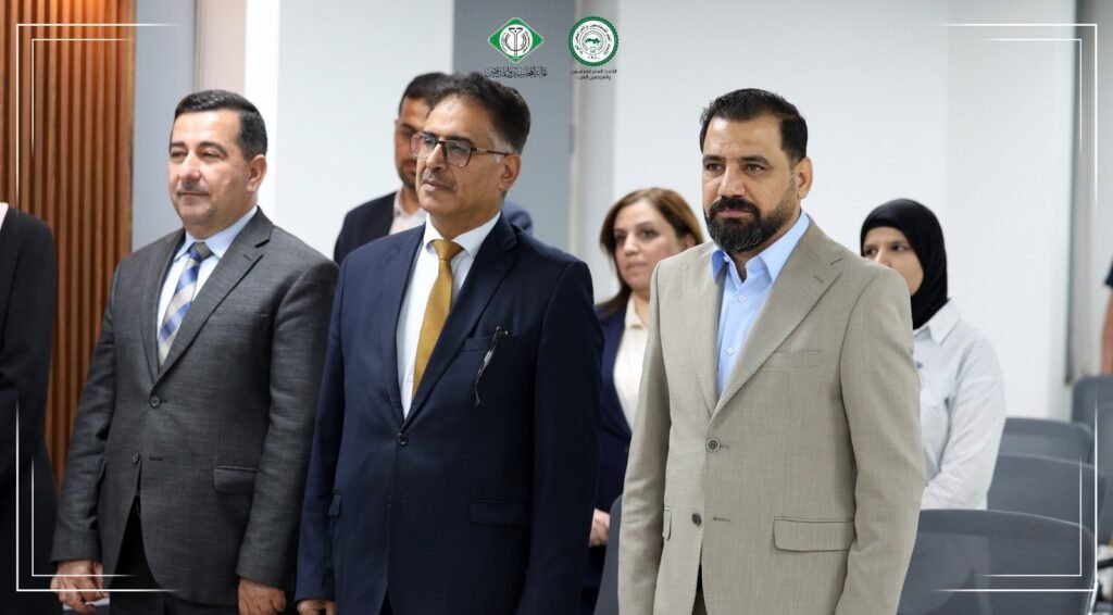 مناقشة بحث تخرج حول أثر تطبيق معيار التدقيق الداخلي الدولي على قرارات الإدارة في المصارف العراقية